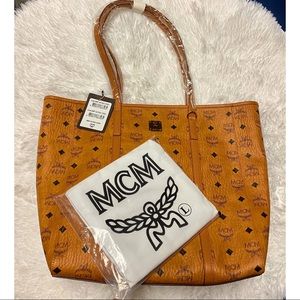 BRAND NEW AUTHENTIC Toni Logo Medium Shopper Tote